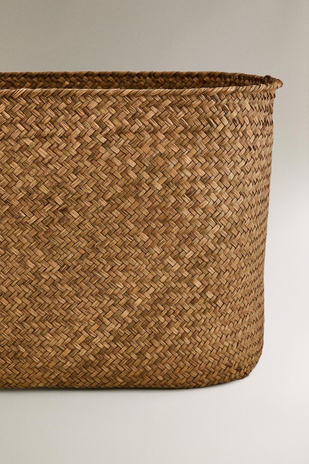 Овальная корзина с ручками