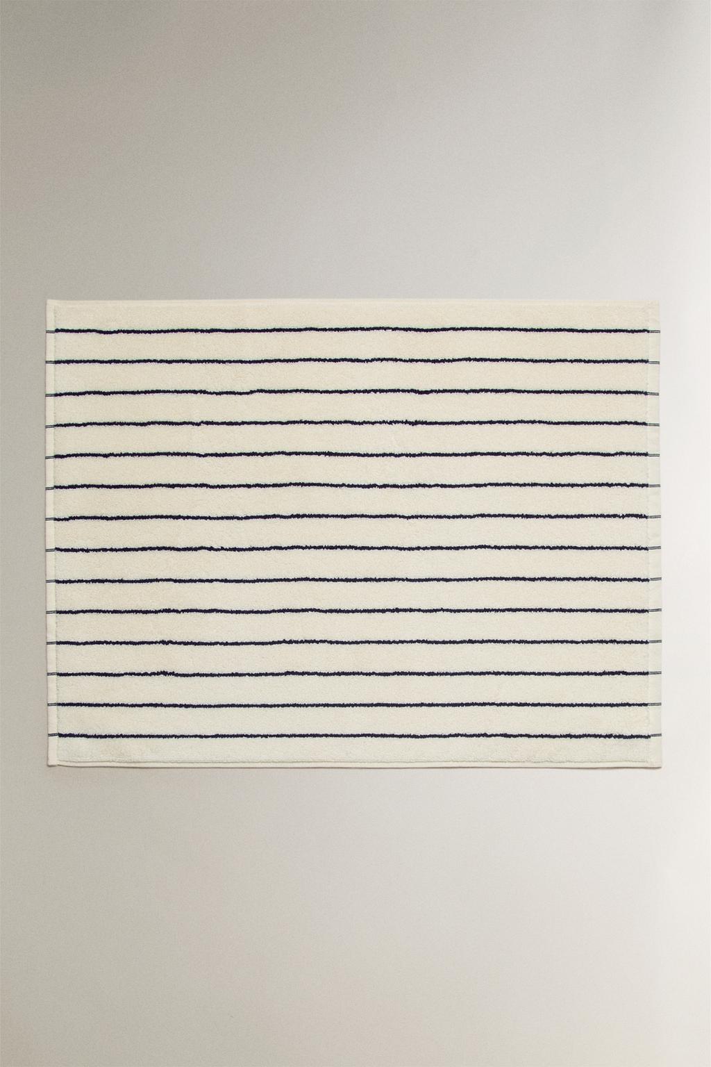 Хлопковый коврик для ванны в полоску