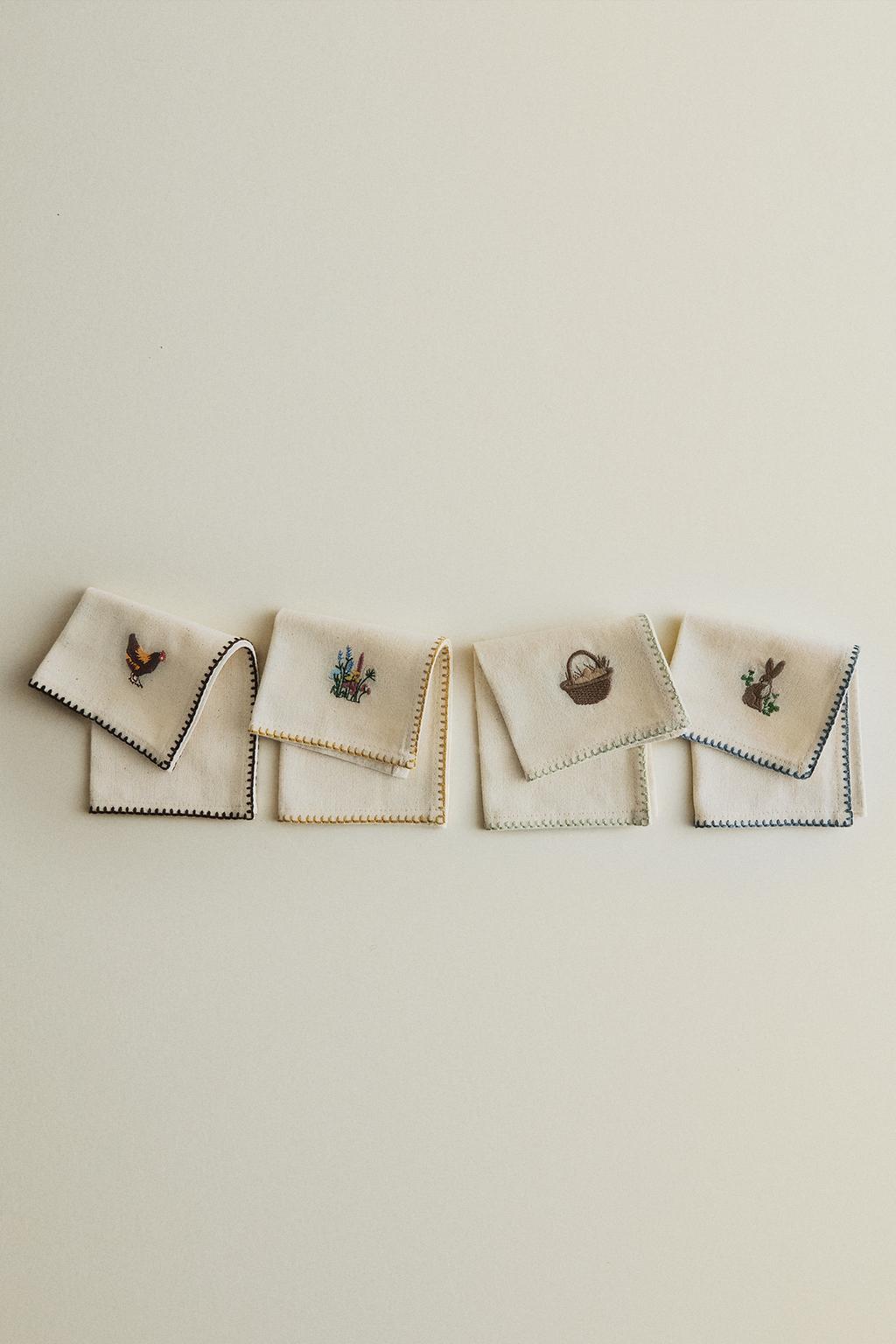 Набор вышитых пасхальных салфеток (набор из 4 штук)