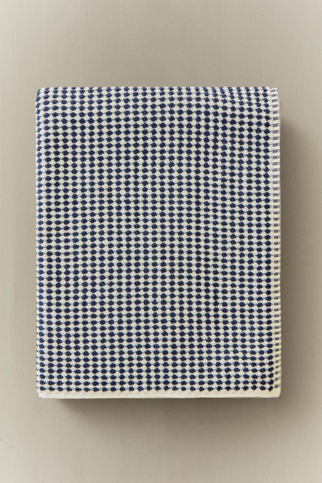 Махровое полотенце из текстурированного хлопка