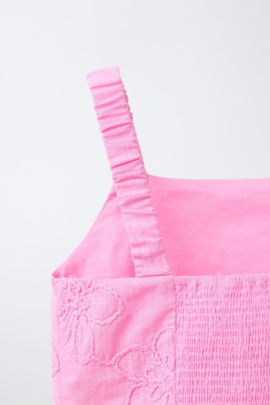 ТОП С ВЫШИВКОЙ ЦВЕТОВ