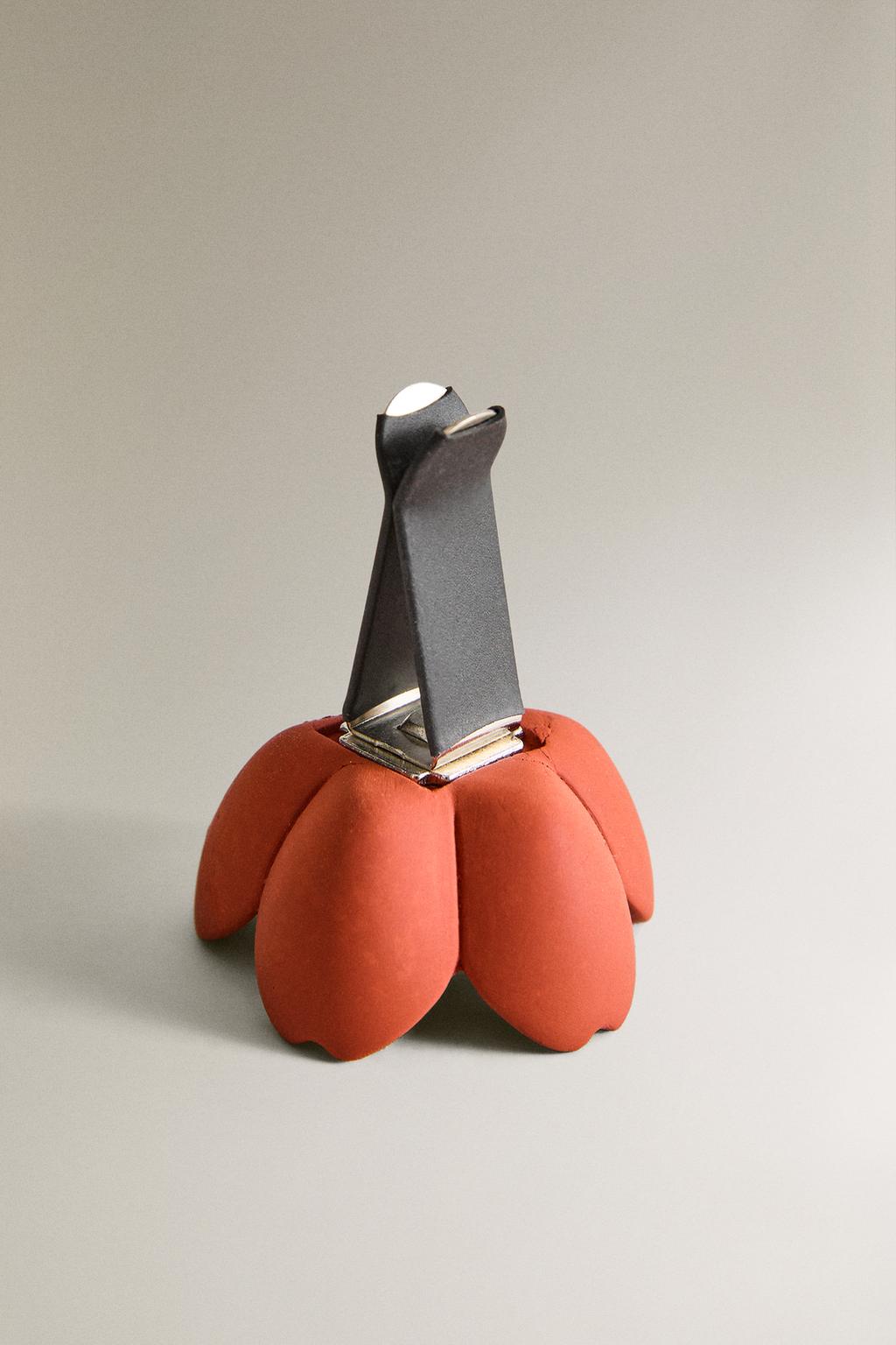 Ароматизатор для автомобиля fleur dosmantus