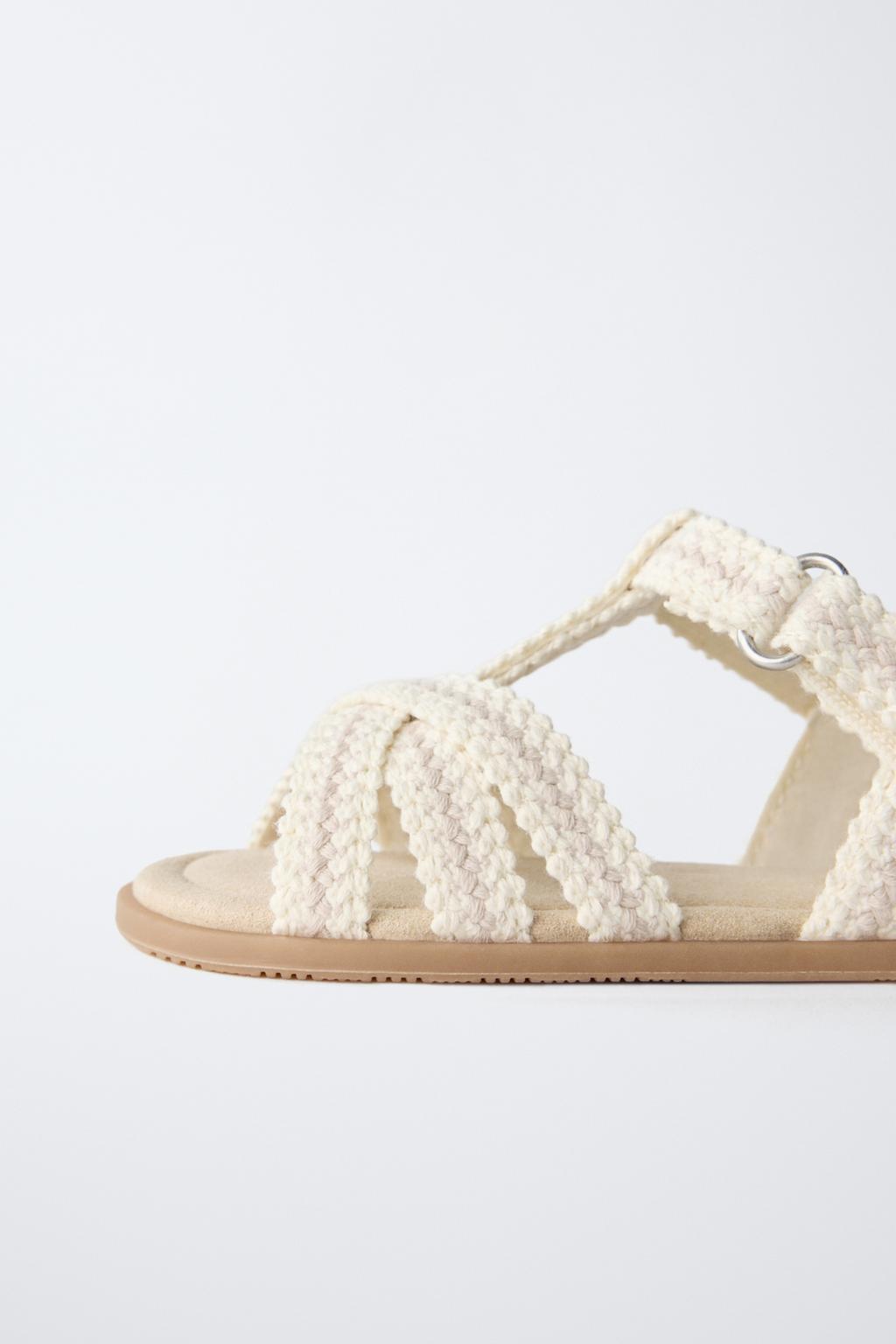 Вязаные босоножки без каблука