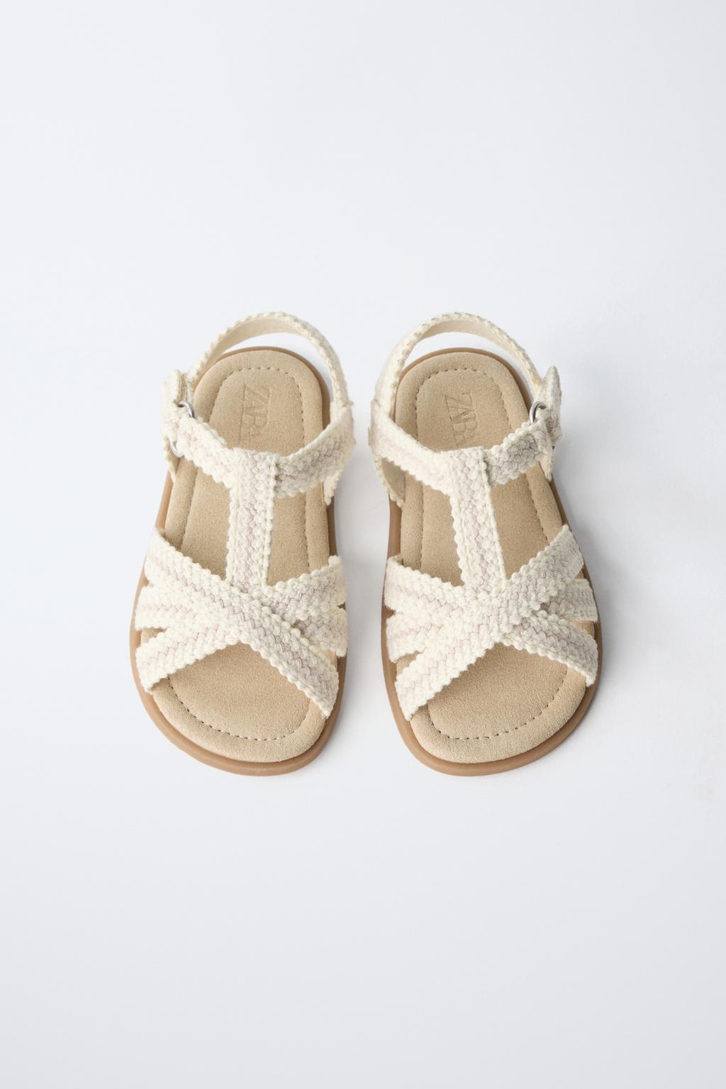 Вязаные босоножки без каблука