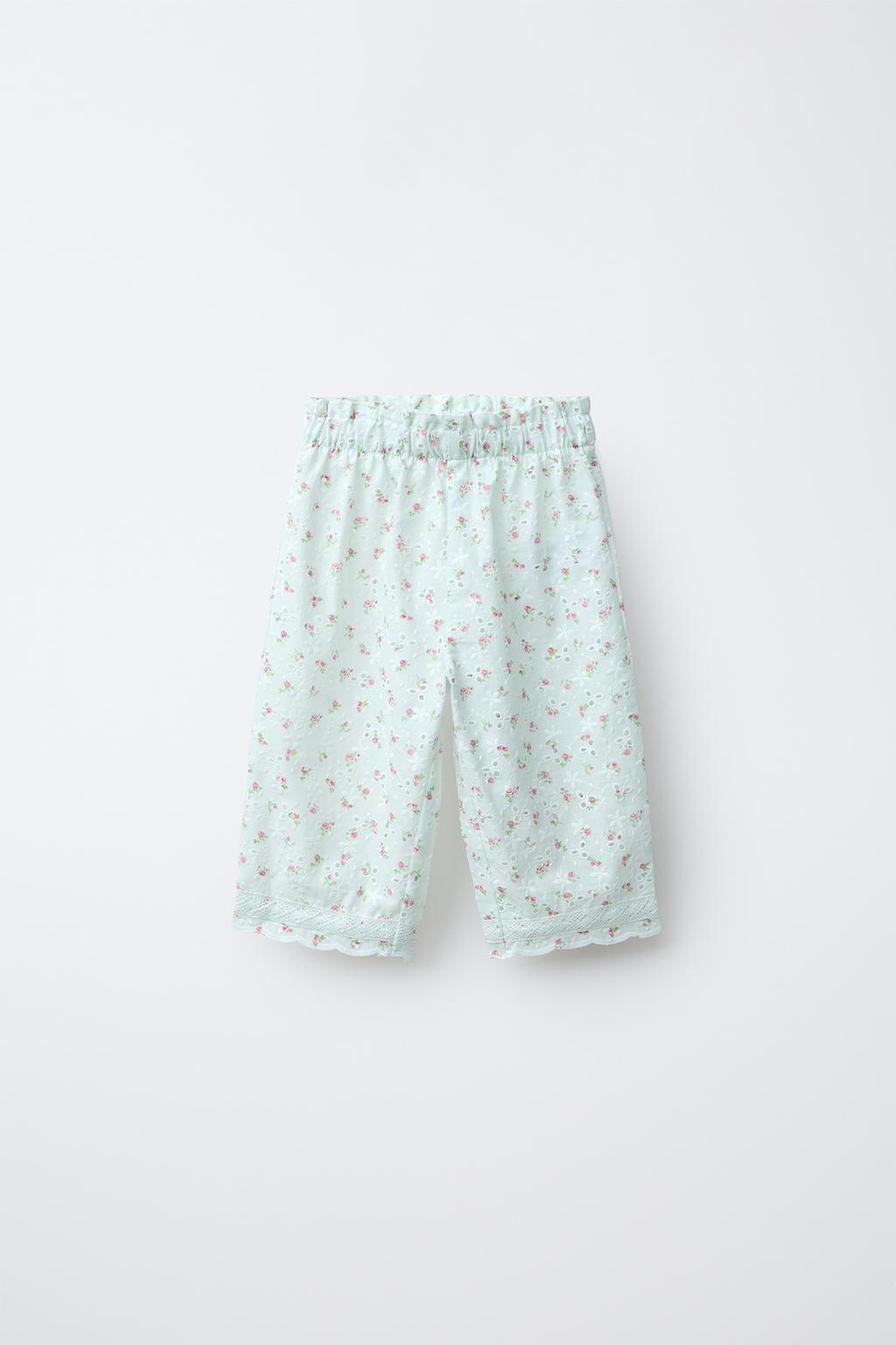 БРЮКИ-КЮЛОТЫ С ВЫШИВКОЙ В ШВЕЙЦАРСКОМ СТИЛЕ И ЦВЕТОЧНЫМ ПРИНТОМ