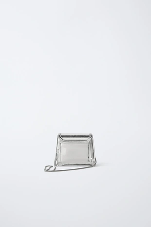 Сумка с цветочной деталью- Заказать в России