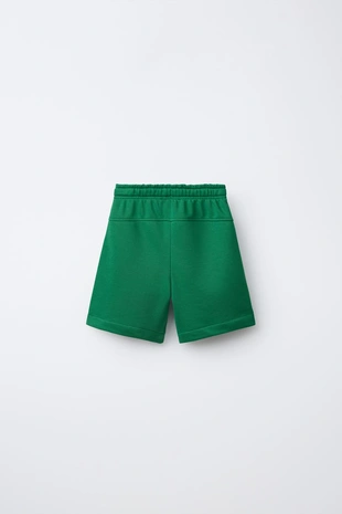 Однотонные шорты