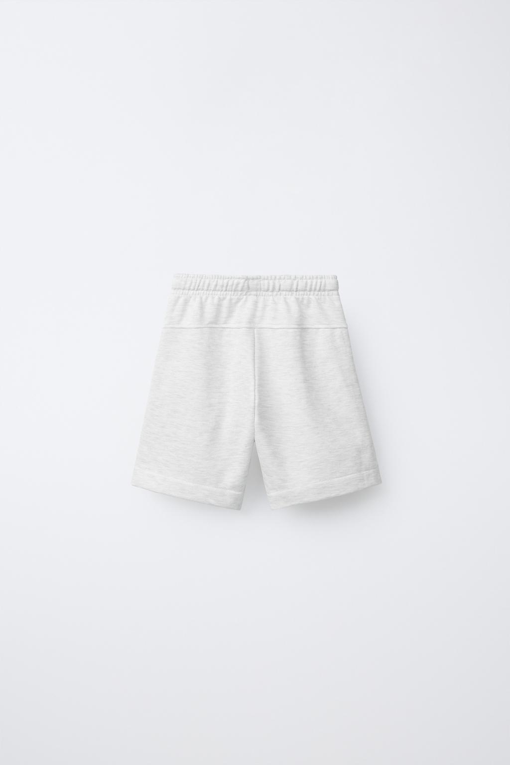 ОДНОТОННЫЕ ШОРТЫ