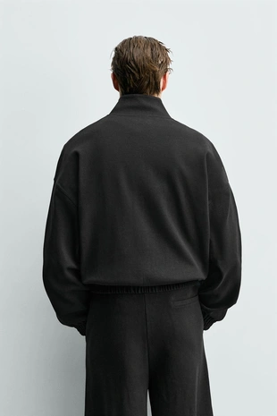 Толстовка на молнии