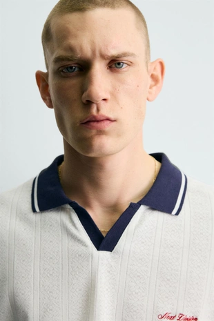 Вертикальное поло Jacquard с вышивкой- Заказать в России