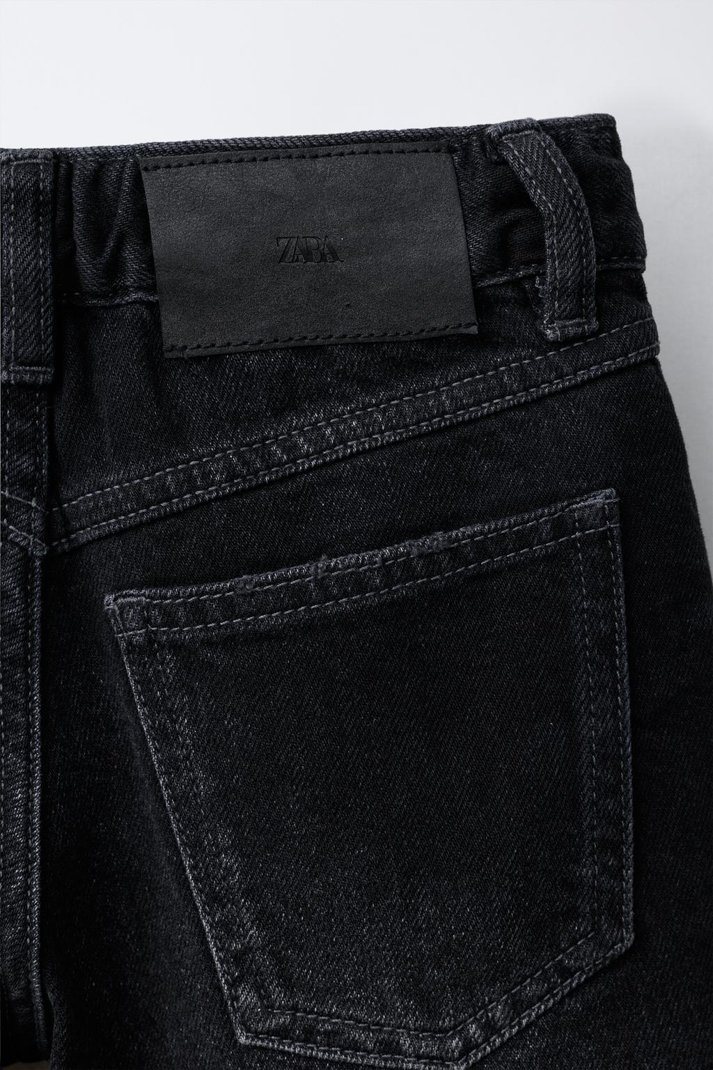 ДЖИНСОВЫЕ ШОРТЫ С РАЗРЕЗАМИ