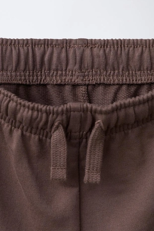 Джоггеры из футболки и бермуды в стиле колор-блок- Заказать в России