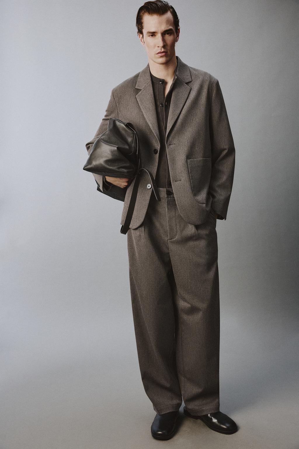 КОСТЮМНЫЕ БРЮКИ свободного кроя ИЗ РЕЛЬЕФНОЙ ТКАНИ