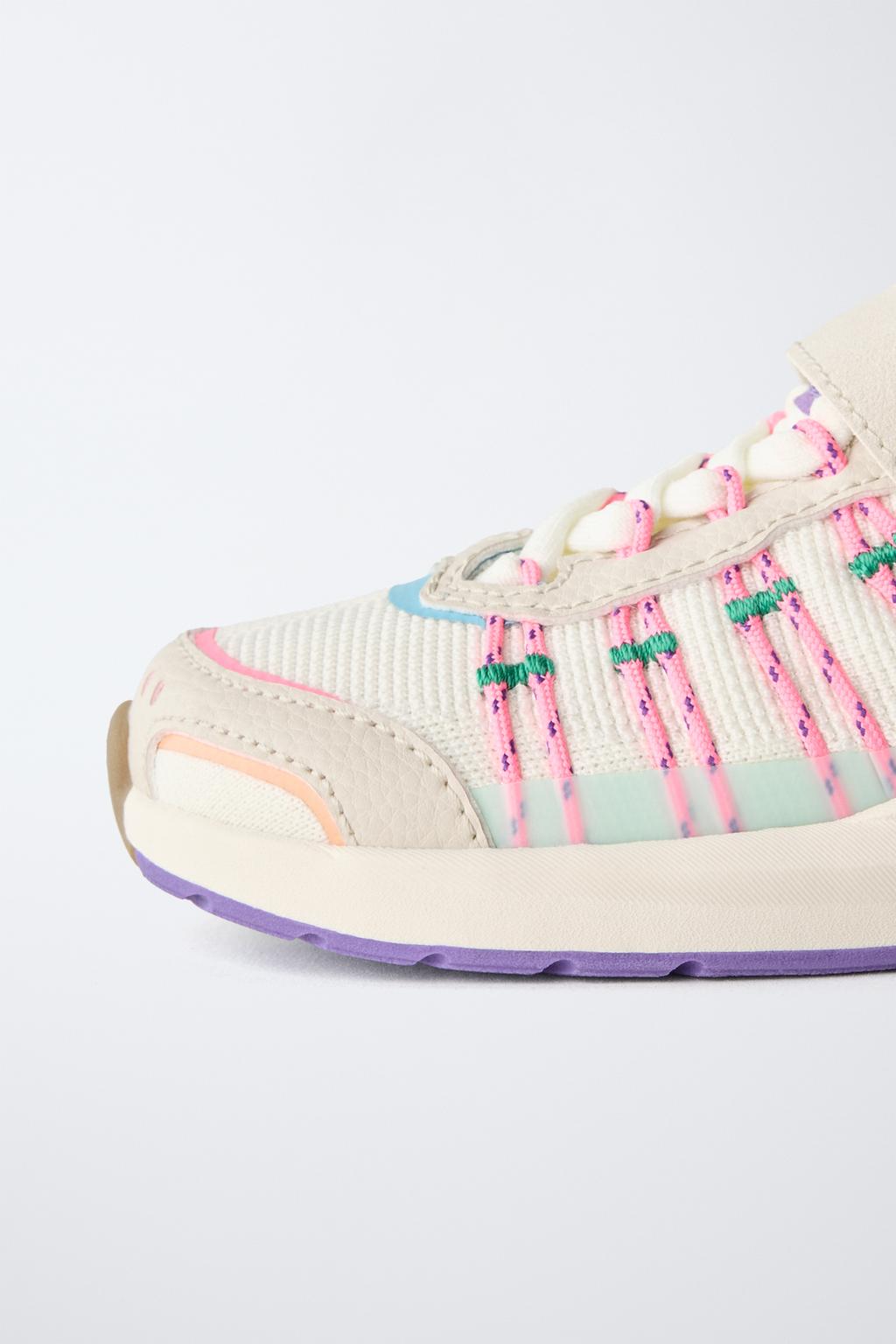 СПОРТИВНЫЕ КРОССОВКИ «Barefoot»