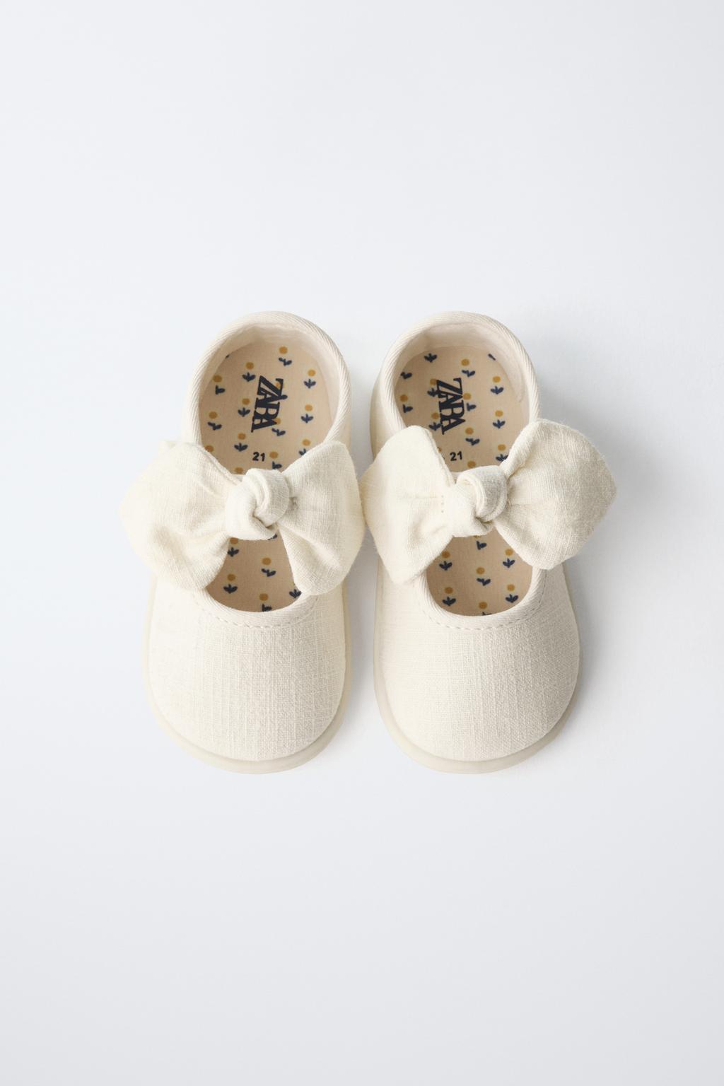 Кеды без каблука с бантом