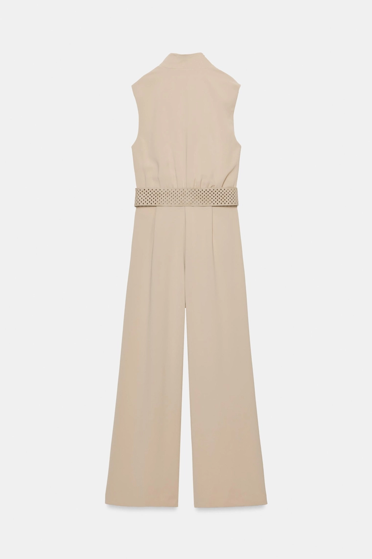 Комбинезон с поясом