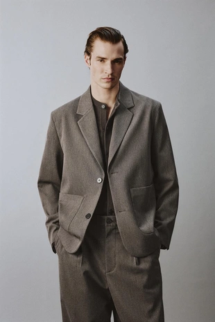 Костюмный блейзер из рельефной ткани - Заказать в России