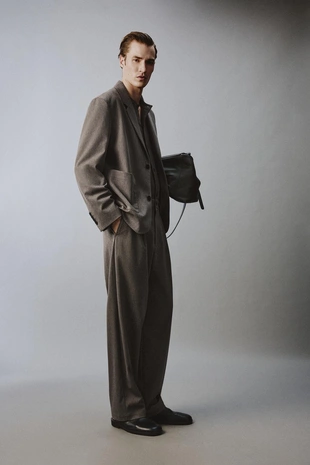 Костюмный блейзер из рельефной ткани - Заказать в России