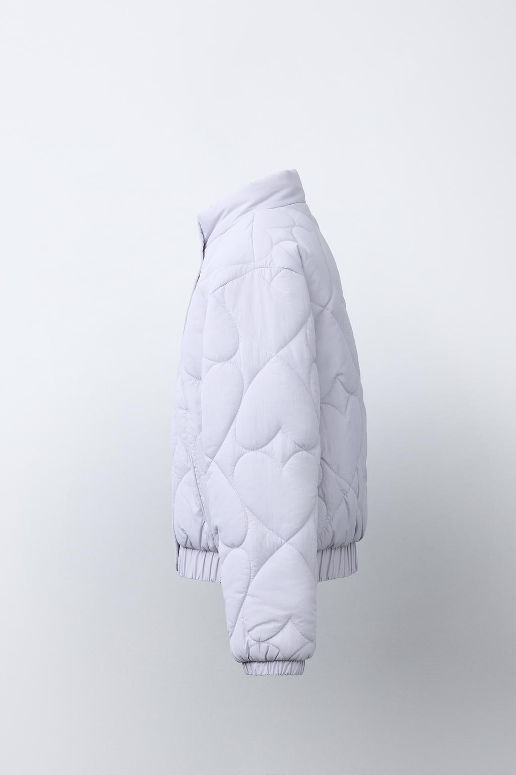 СТЕГАНАЯ КУРТКА С ПРИНТОМ «СЕРДЦА»