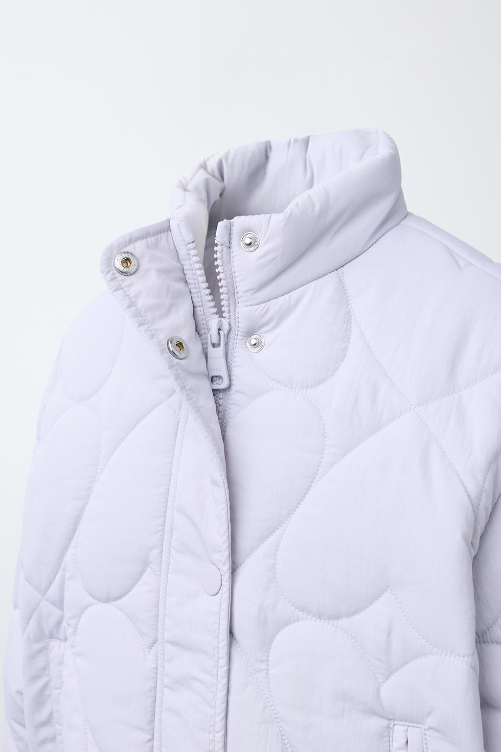 СТЕГАНАЯ КУРТКА С ПРИНТОМ «СЕРДЦА»