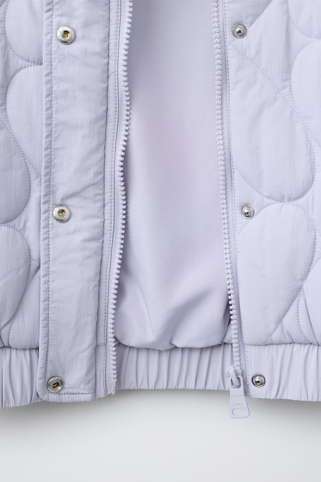 СТЕГАНАЯ КУРТКА С ПРИНТОМ «СЕРДЦА»