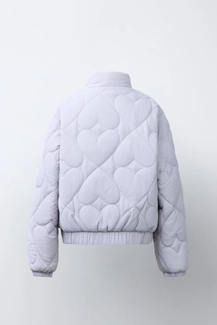 Стеганая куртка с принтом «сердца»- Заказать в России