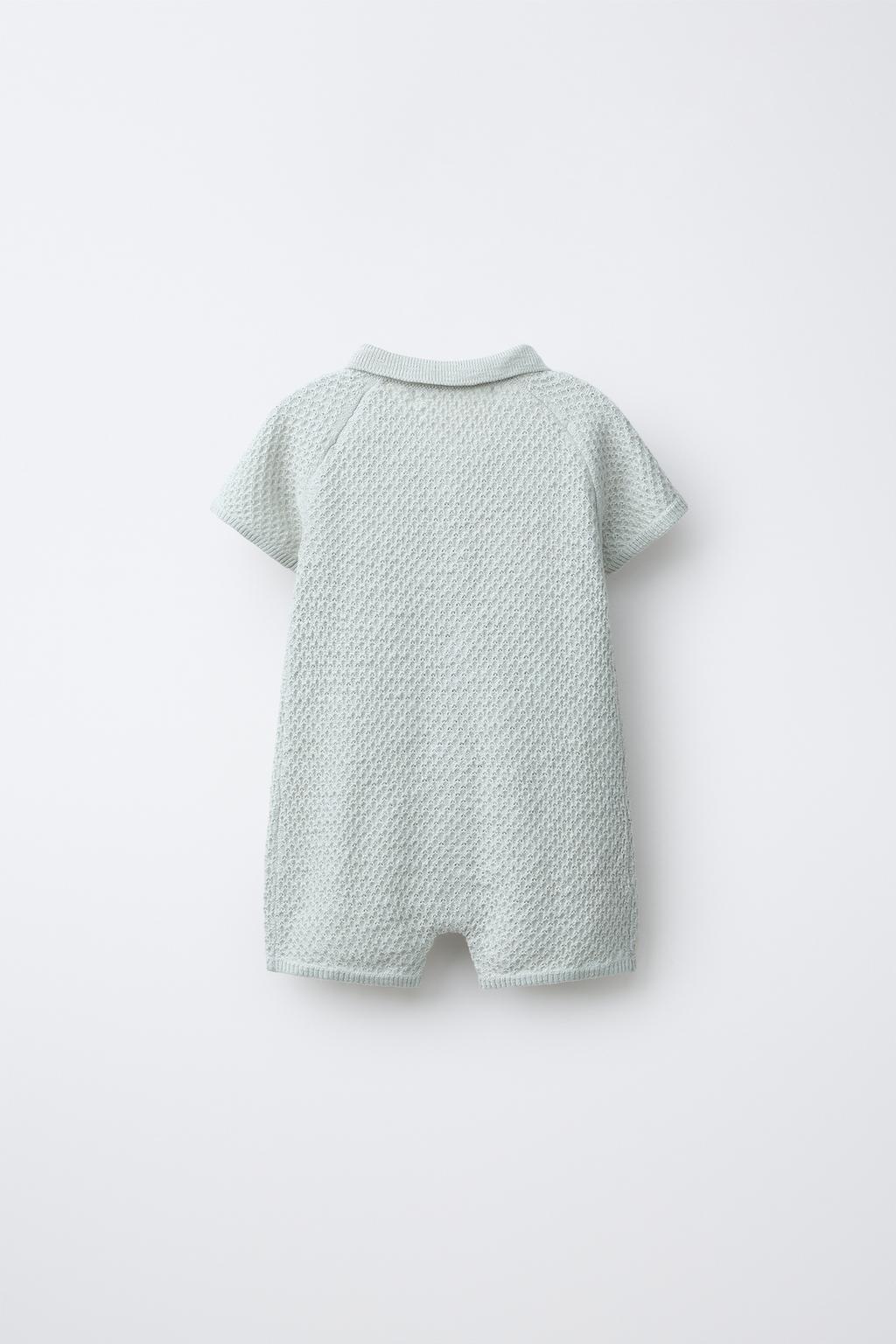 КОРОТКИЙ КОМБИНЕЗОН С ТЕКСТУРИРОВАННОЙ ВЯЗКОЙ
