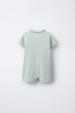 Короткий комбинезон с текстурированной вязкой- Заказать в России