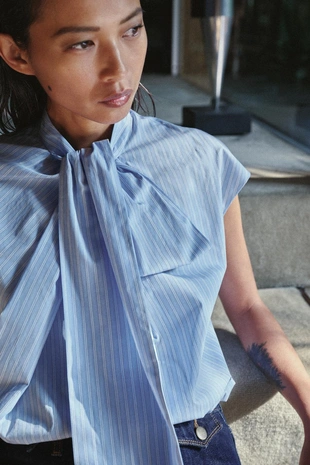 Рубашка в полоску с завязками — коллекция Zara «Zw»- Заказать в России