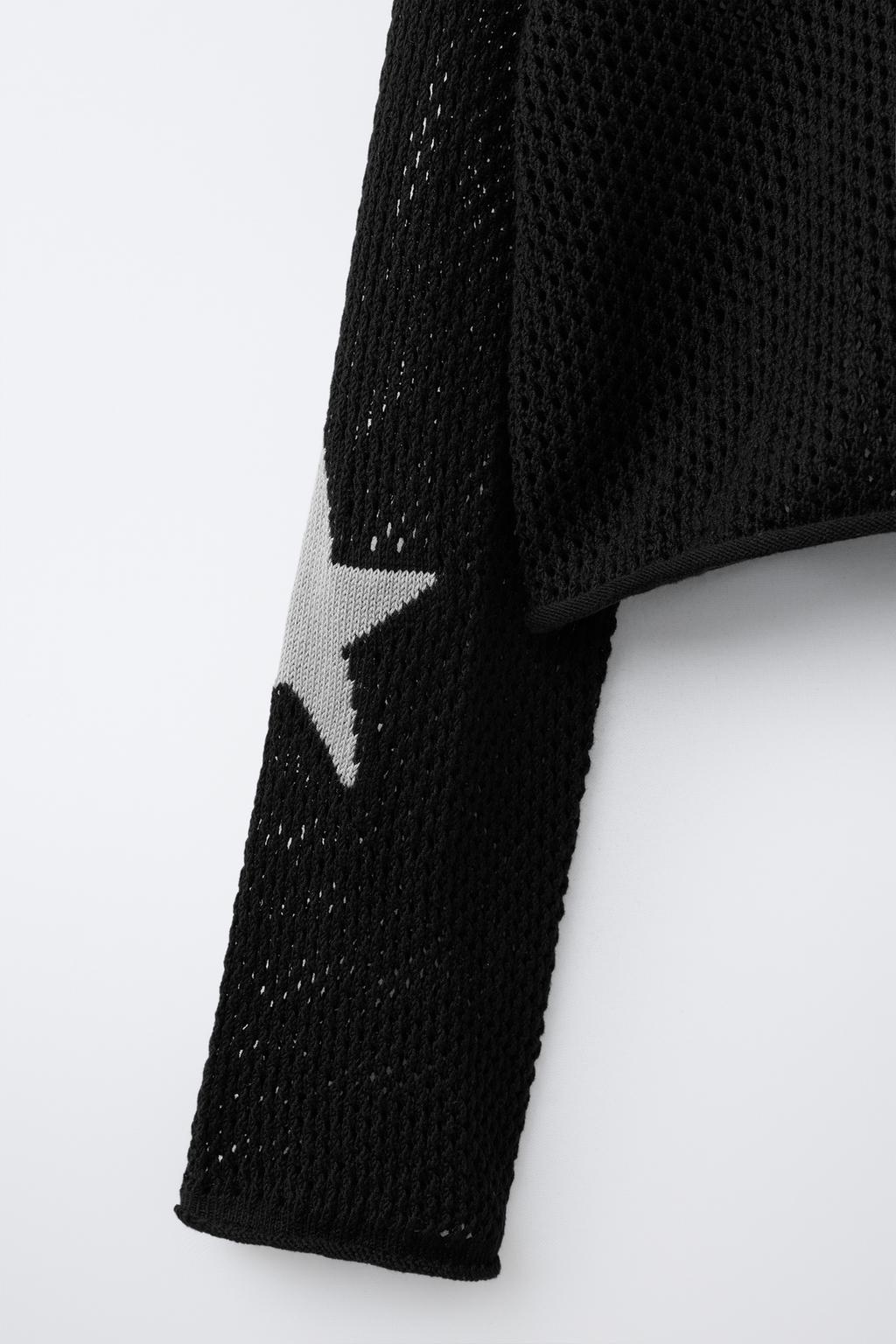 СВИТЕР С КАПЮШОНОМ И ЗВЕЗДОЙ