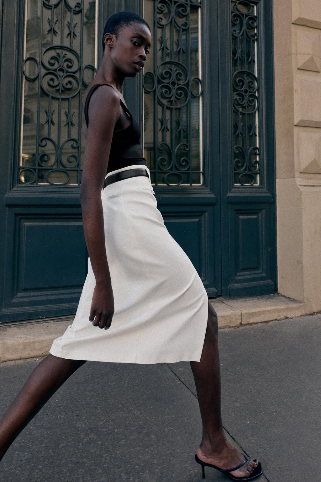 ЮБКА-КАРАНДАШ МИДИ С РЕМНЕМ