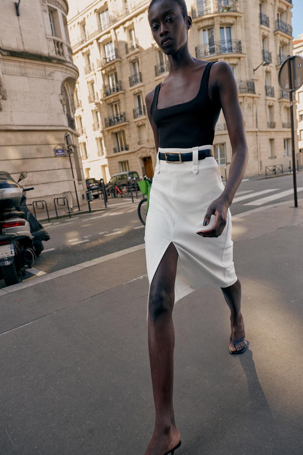 ЮБКА-КАРАНДАШ МИДИ С РЕМНЕМ