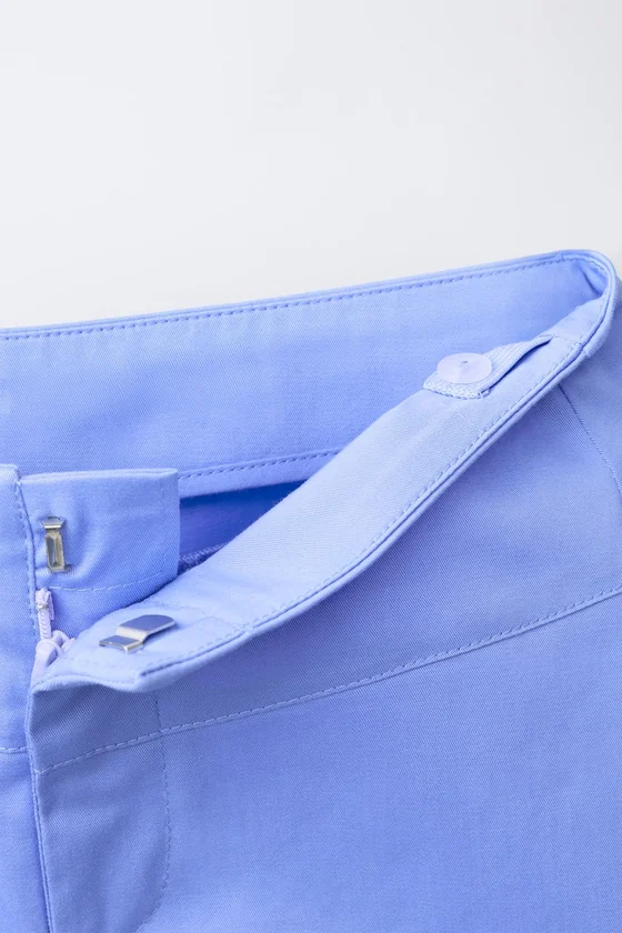 БРЮКИ КАПРИ С РАЗРЕЗАМИ
