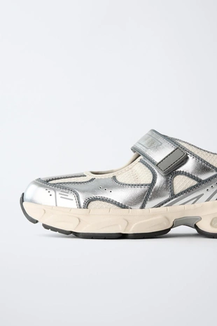 Открытые кроссовки- Заказать в России