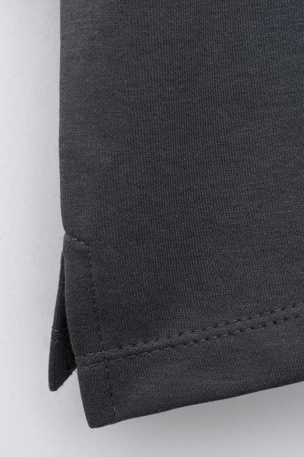 ОДНОТОННАЯ ФУТБОЛКА ИЗ ТКАНИ интерлок