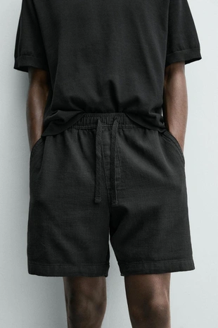 Шорты классического кроя из рельефной ткани- Заказать в России