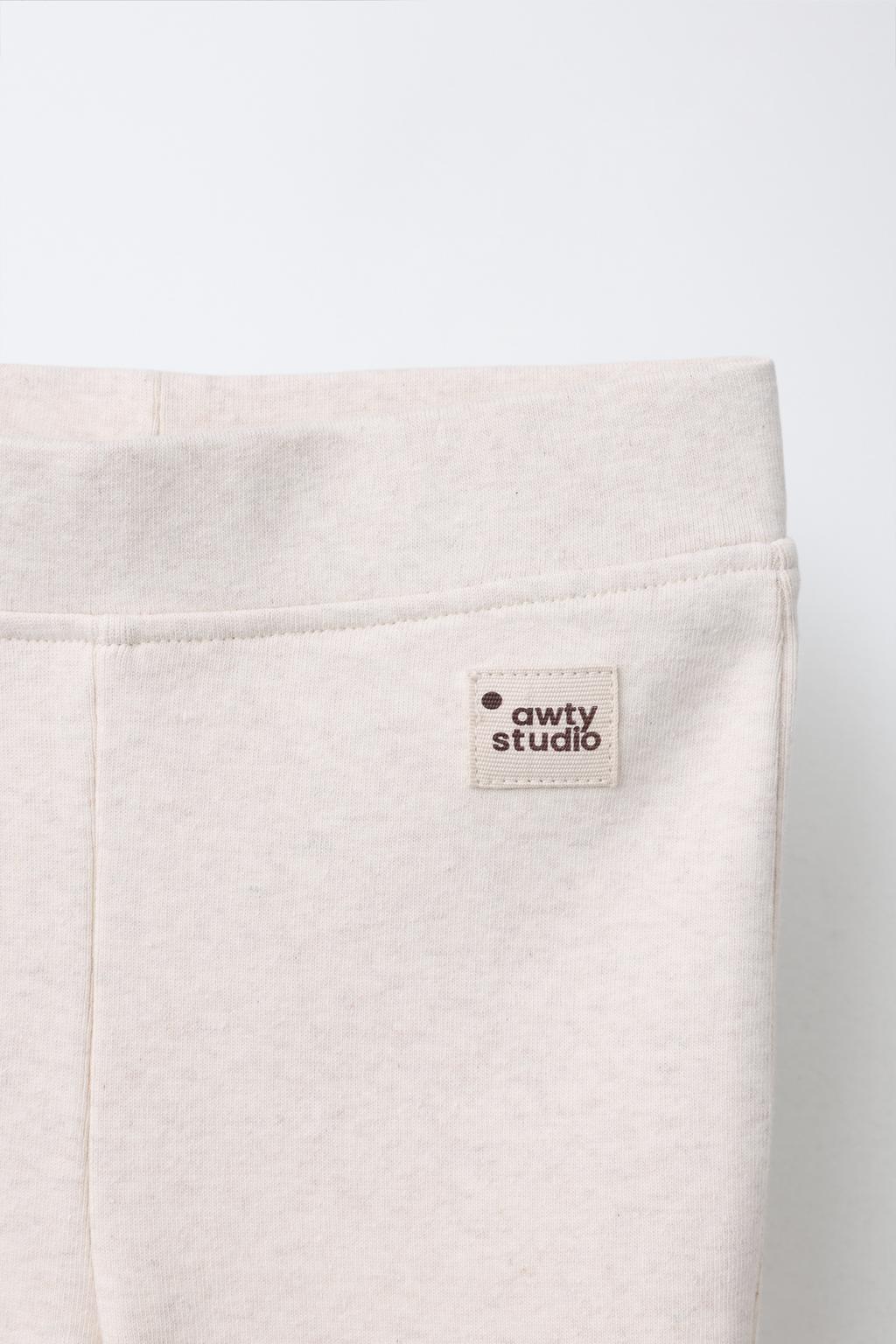 ЛЕГИНСЫ клёш ИЗ ИНТЕРЛОКА С ЭТИКЕТКОЙ