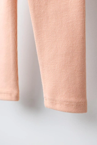 Леггинсы в рубчик с этикеткой- Заказать в России