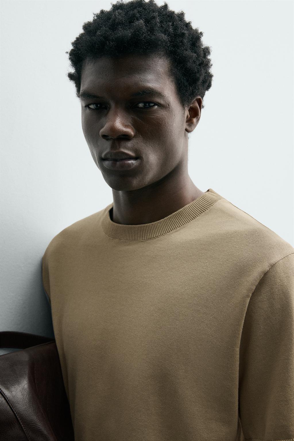 ФУТБОЛКА ИЗ ЛЕГКОГО ХЛОПКОВОГО ТРИКОТАЖА