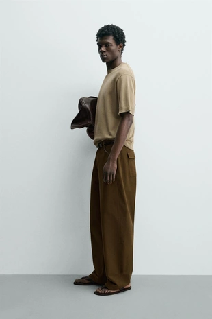 Футболка из легкого хлопкового трикотажа