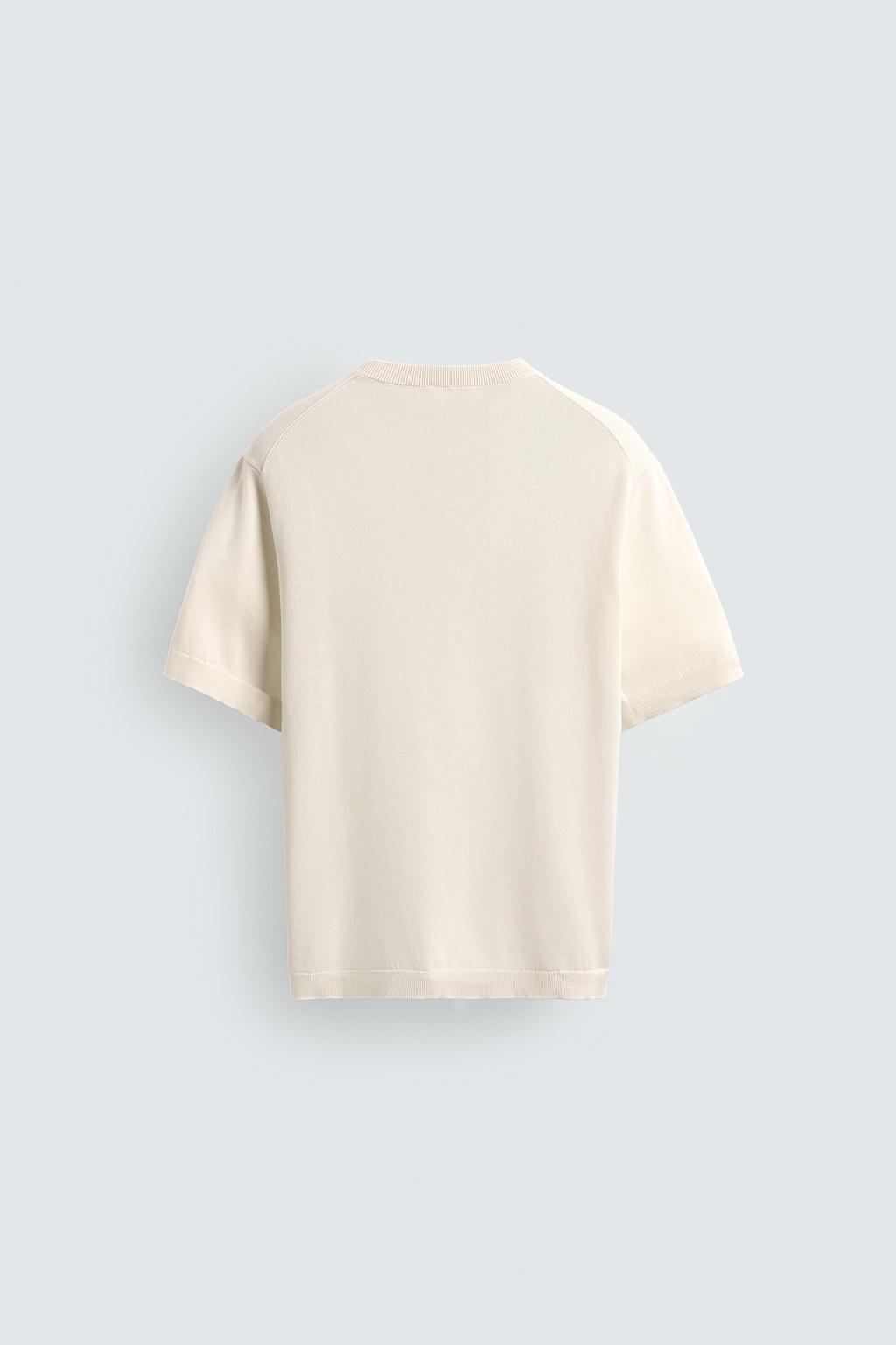 ФУТБОЛКА ИЗ ЛЕГКОГО ХЛОПКОВОГО ТРИКОТАЖА