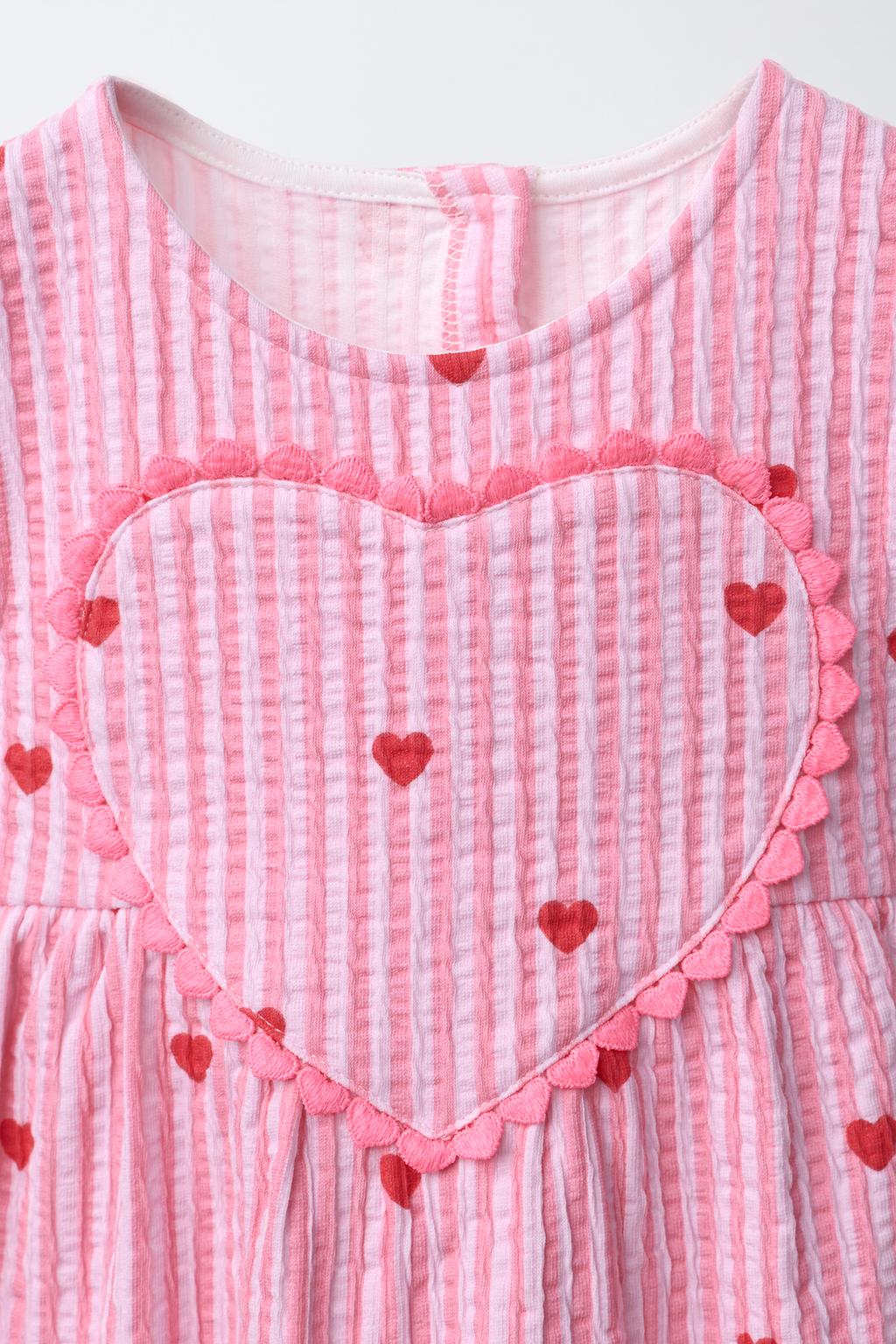 ПЛАТЬЕ В ПОЛОСКУ С СЕРДЦАМИ