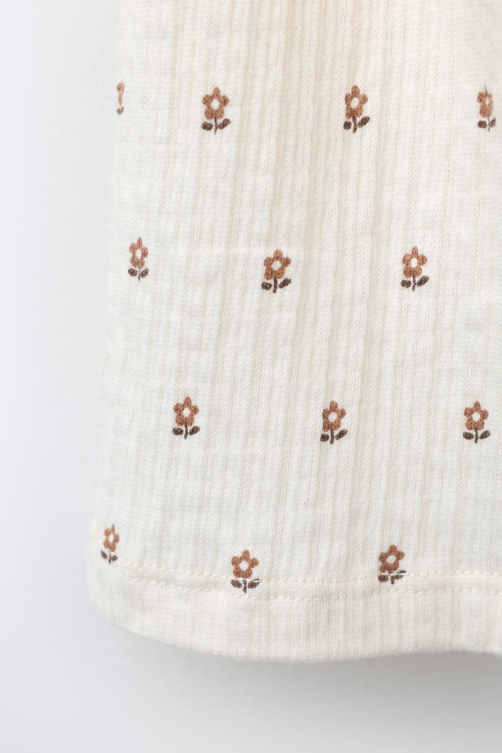 КОМБИНИРОВАННОЕ ПЛАТЬЕ С ЦВЕТОЧНЫМ ПРИНТОМ