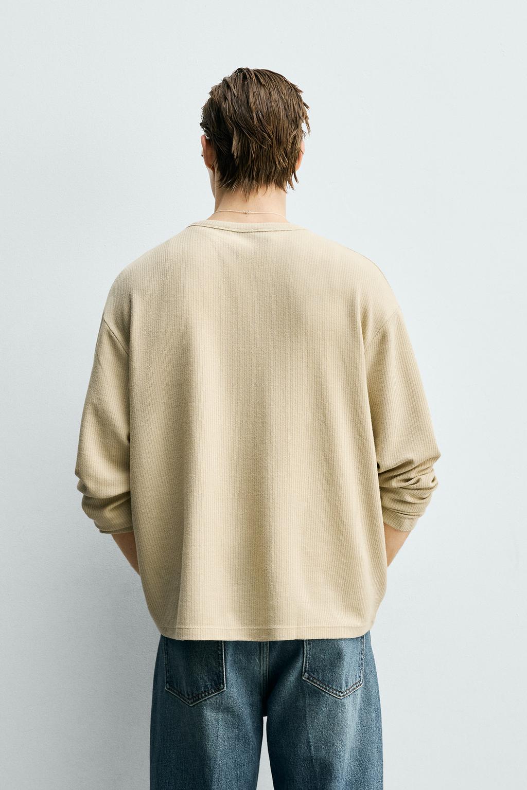 ФУТБОЛКА-ПОЛО ИЗ РЕЛЬЕФНОЙ ТКАНИ