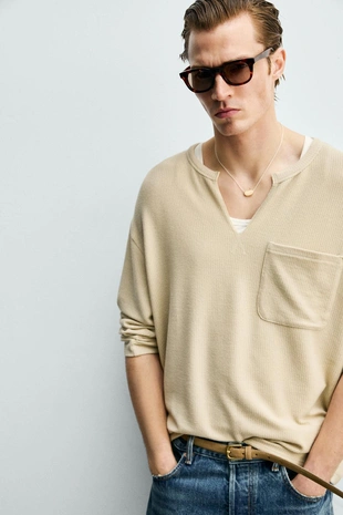 Футболка-поло из рельефной ткани- Заказать в России