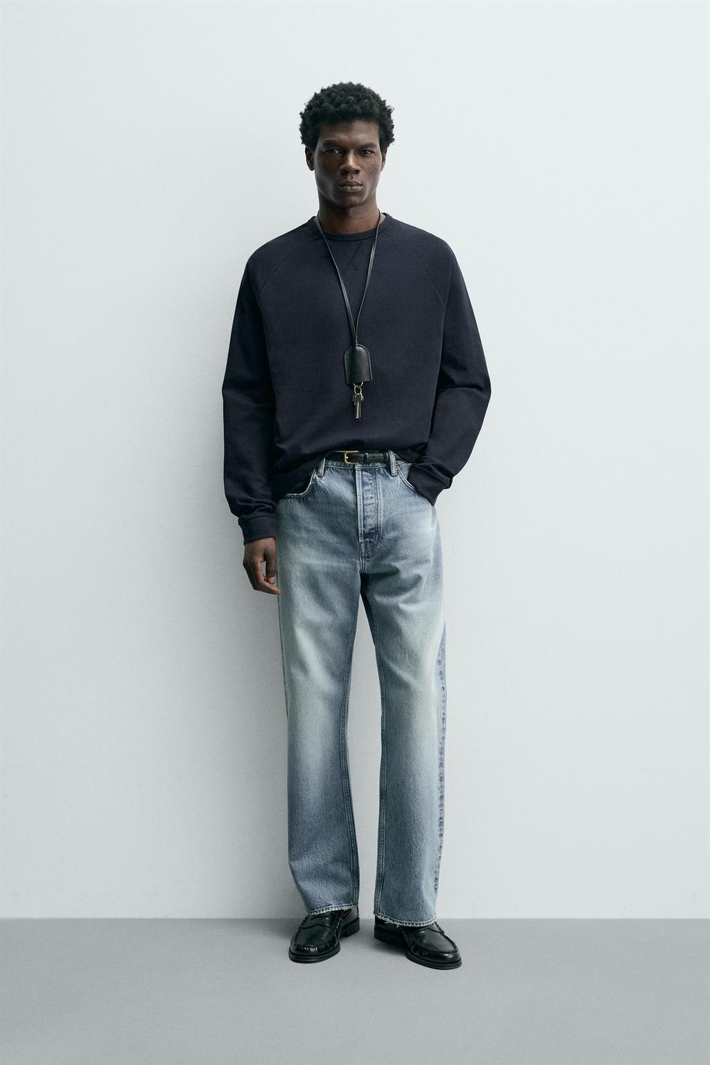 ФУТБОЛКА  С КРУГЛЫМ ВЫРЕЗОМ