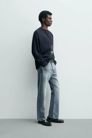 Футболка  с круглым вырезом