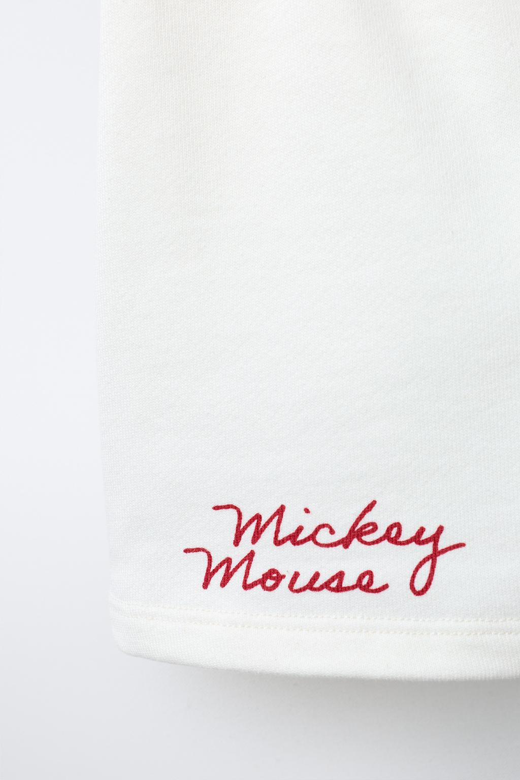 БЕРМУДЫ С ПРИНТОМ «Микки Маус» © Disney