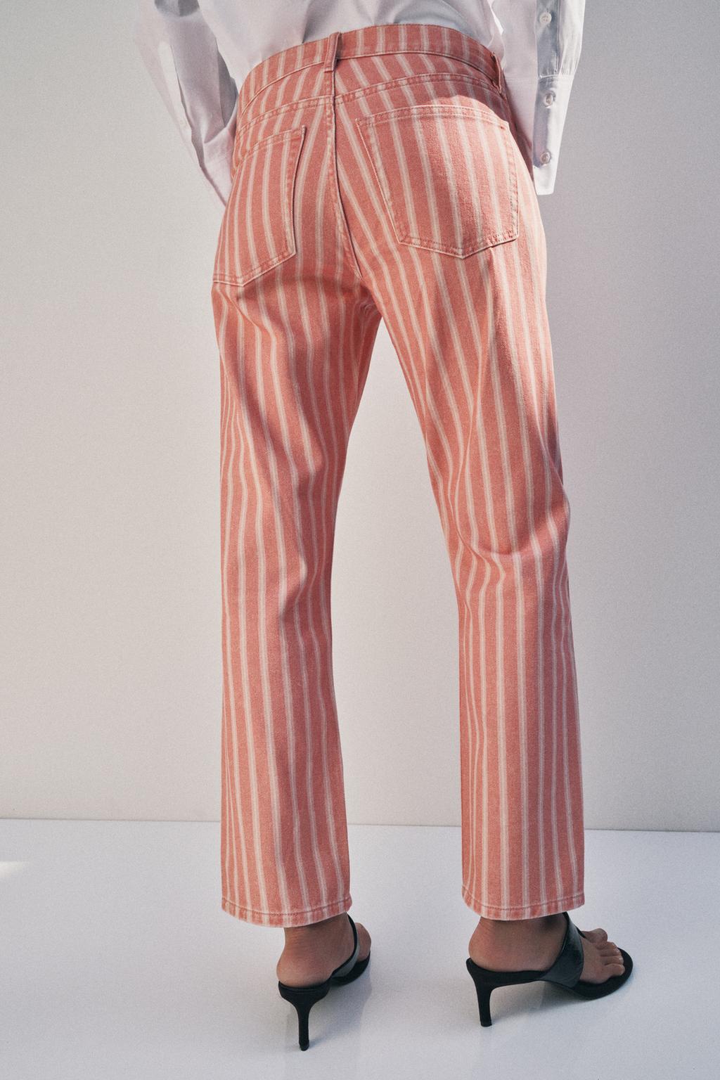 ДЖИНСЫ  СО СРЕДНЕЙ ПОСАДКОЙ И ПОЛОСКАМИ — коллекция Zara «ZW»