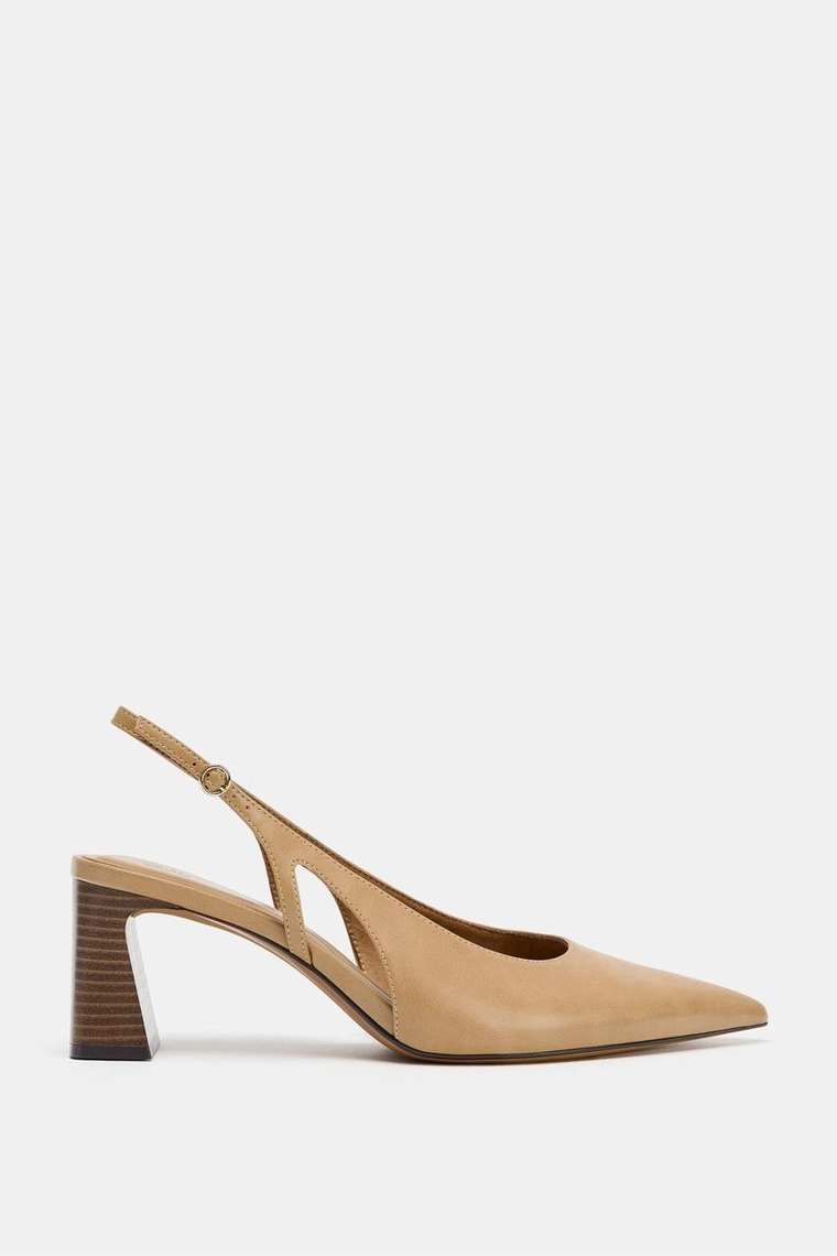 Туфли на каблуке с ремешком